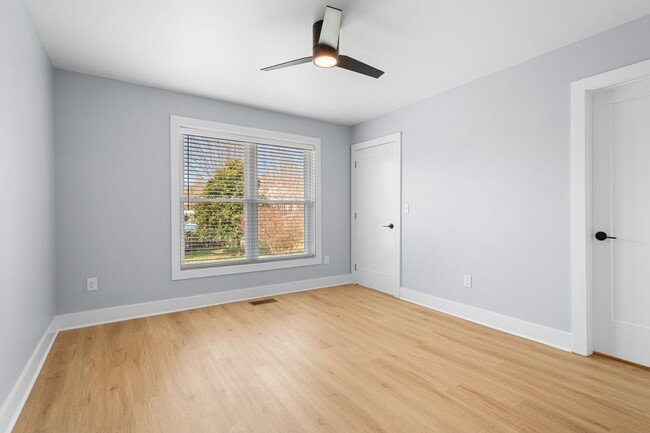 Building Photo - Brand New Townhome! End Unit! Catawba Vall...