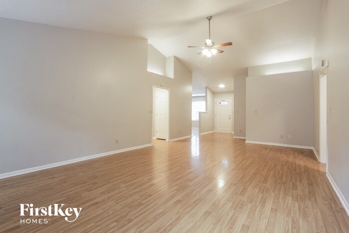 Building Photo - 3938 Bonn Dr