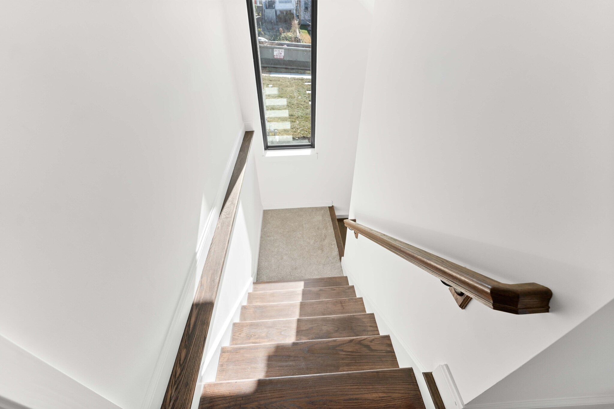 Building Photo - 6515 Nashville Ave