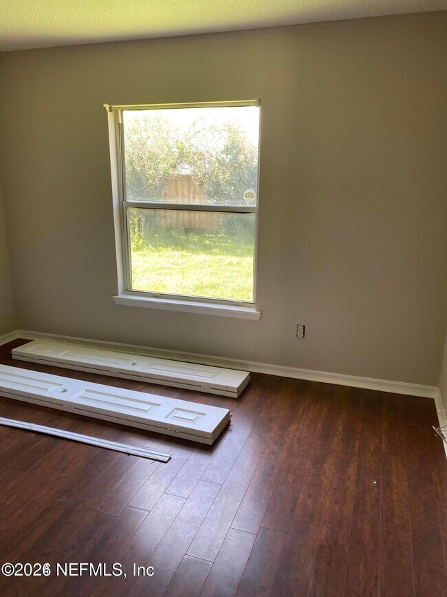 Building Photo - 11542 Wandering Pines Trail W