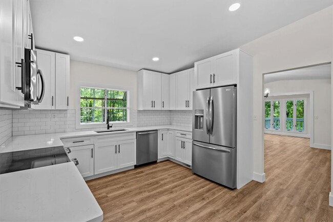 Building Photo - 8 Binnacle Way