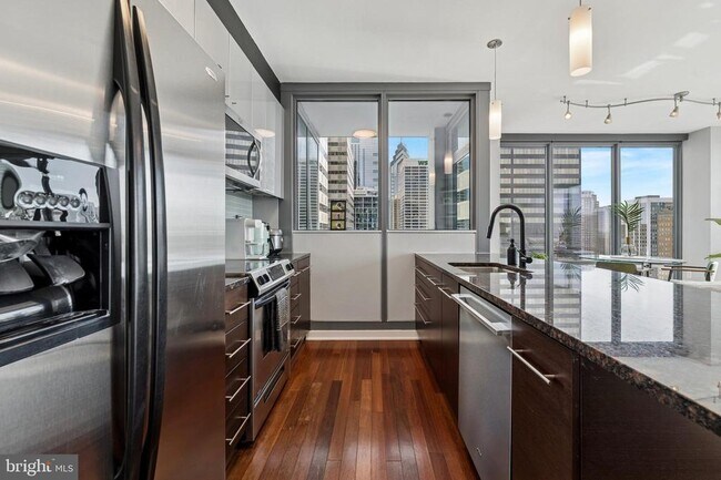 Building Photo - 2101 Market St