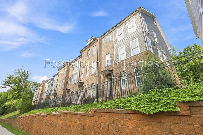 Building Photo - 2145 Noble Townes Wy