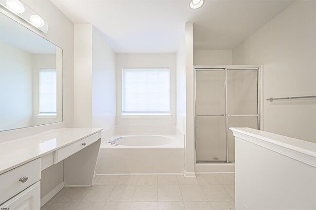 Building Photo - 305 Joann Dr