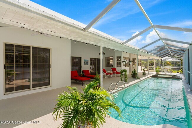 Building Photo - 662 Rossmoor Cir