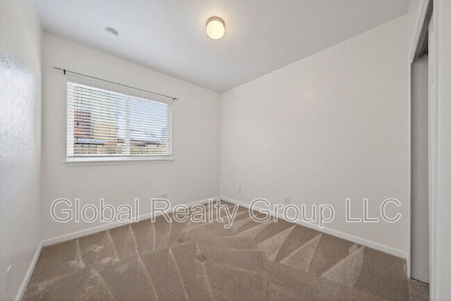 Building Photo - 549 Celtic Ash Run