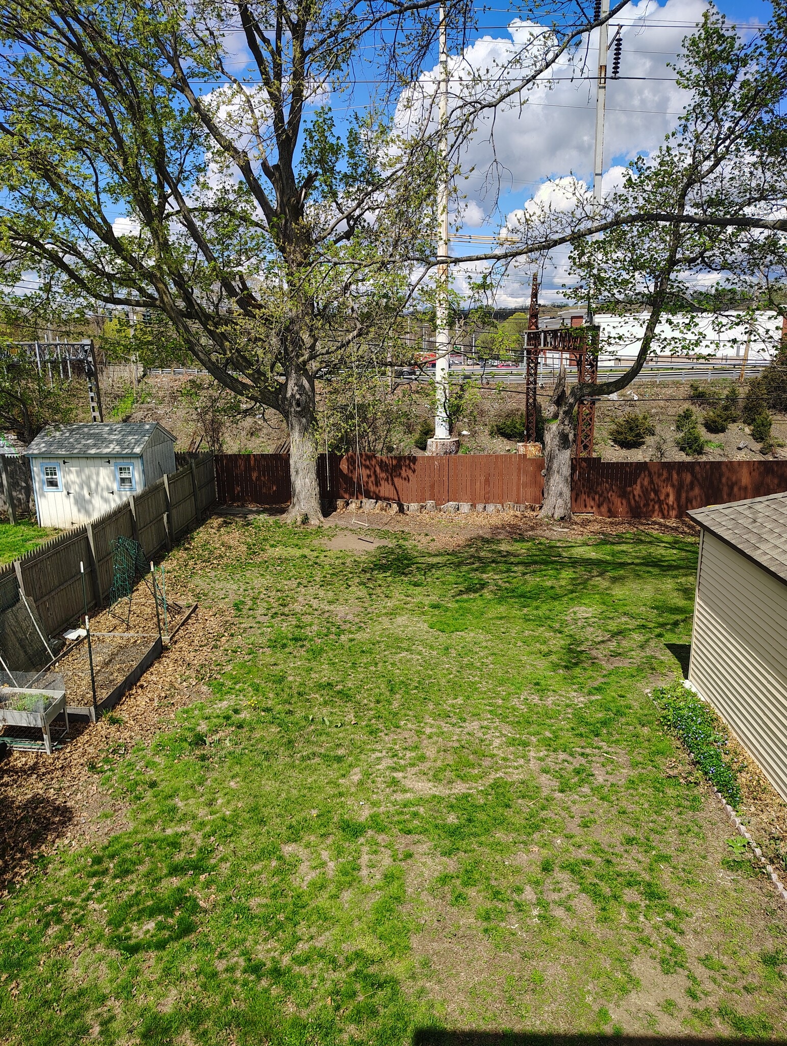 Building Photo - 45 Ardmore St