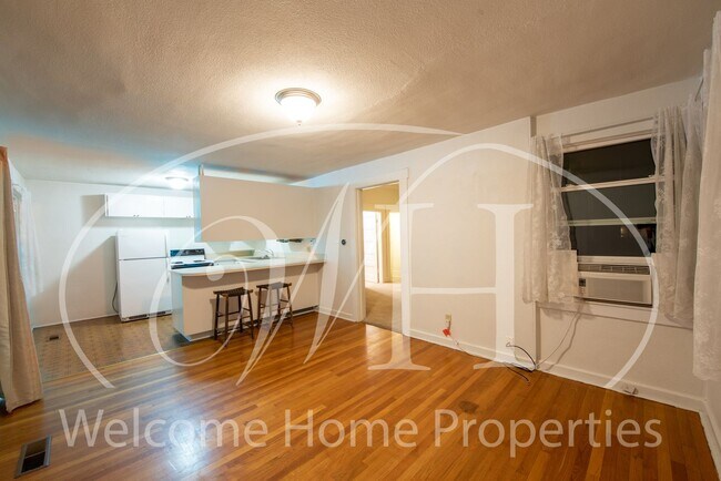 Building Photo - 1323 Walla Walla Ave