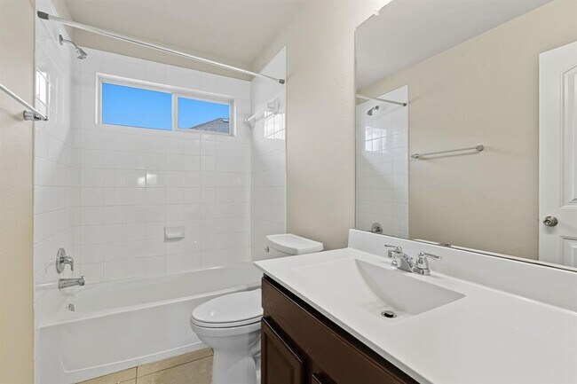 Building Photo - 2412 Republic Trails