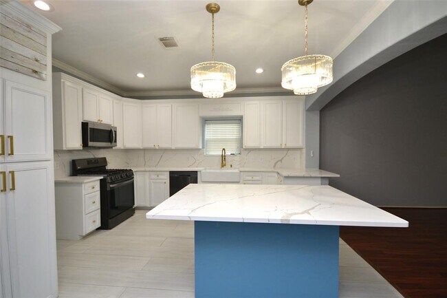 Building Photo - 3814 E Piper Grove Dr