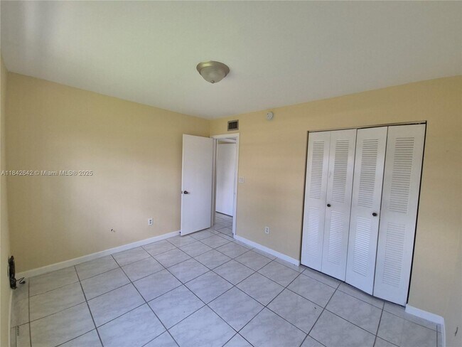 Building Photo - 18350 Mediterranean Blvd