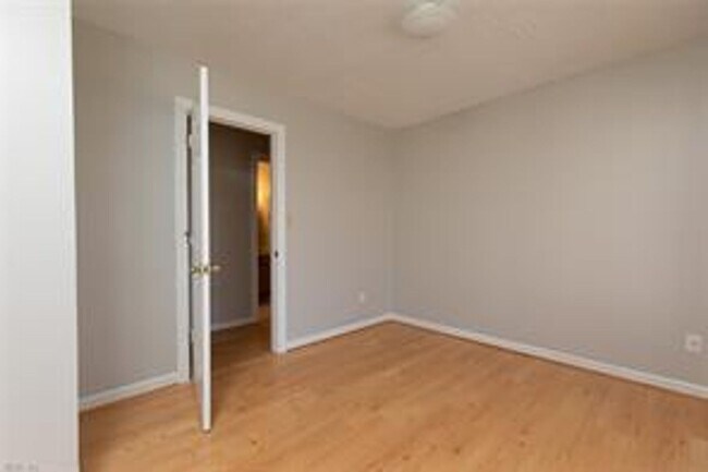 Building Photo - Call Sabrina at 757-767-0767 for more information