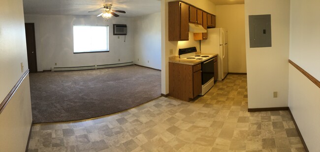 Kitchen, Dining Room, Living Room - 1630 Northgate Dr
