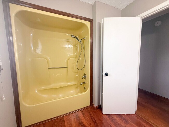 Building Photo - Spacious 3-Bedroom Home with Huge Yard, Covered Porches & Storage Building