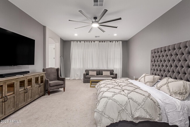 Building Photo - 267 W Amherst St