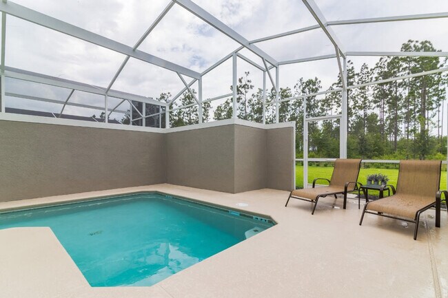 Building Photo - 580 Pebble Beach Dr
