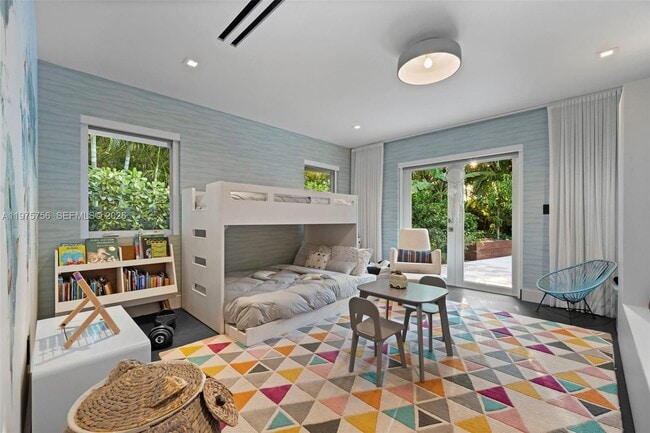 Building Photo - 4800 Bay Point Rd