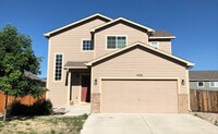 Building Photo - Lovely 4 Bedroom, 3.5 Bath, 2 Car Garage Home locates off Powers and Grinell!