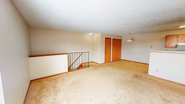 Building Photo - 5399 Cypress Chase