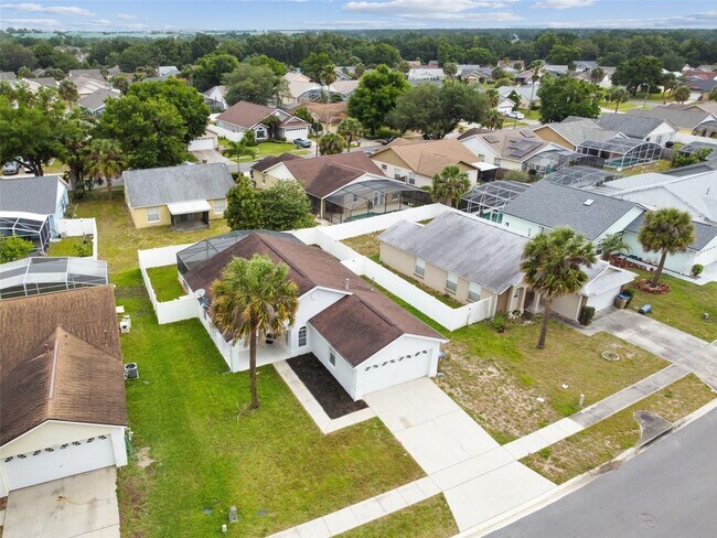 Building Photo - 7819 Turkey Oak Ln