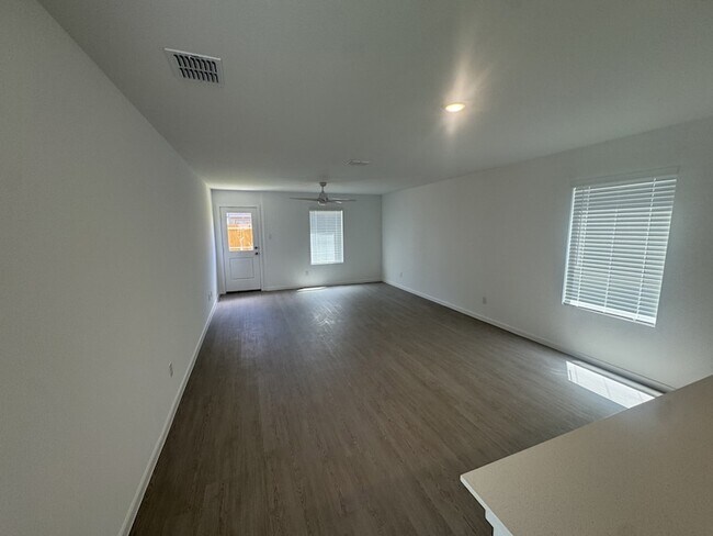 Building Photo - 6311 Whimbrel Wy