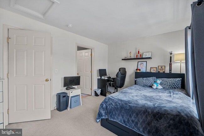 Building Photo - 44481 Watertown Terrace