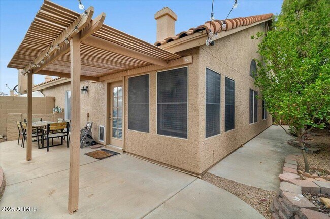 Building Photo - 9295 E Camino Del Santo