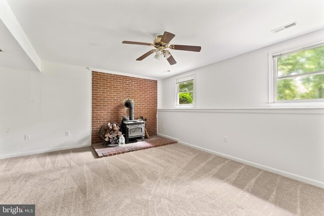 Building Photo - 12820 Lake Wilderness Ln