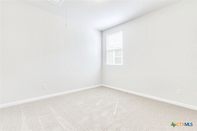 Building Photo - 1628 Arbor Knot Dr