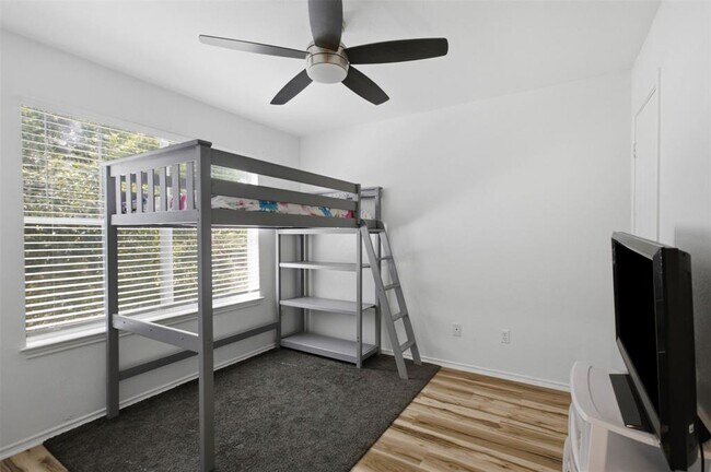 Building Photo - 13132 Briarcreek Loop