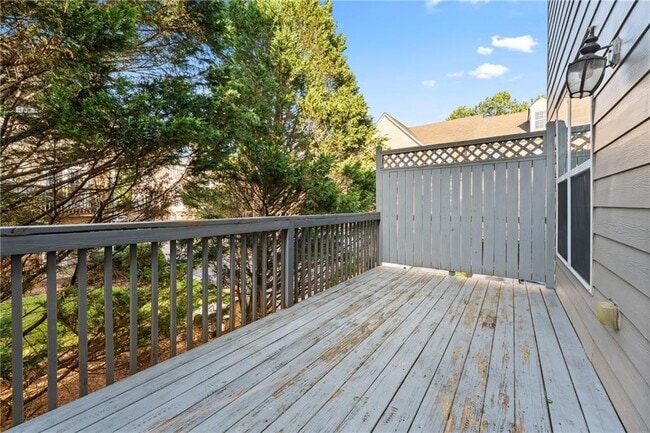 Building Photo - 6088 Kearny Ln