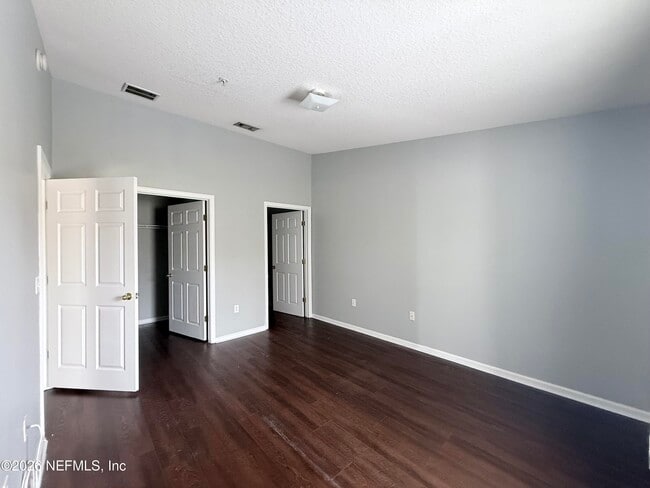 Building Photo - 9595 Amarante Cir