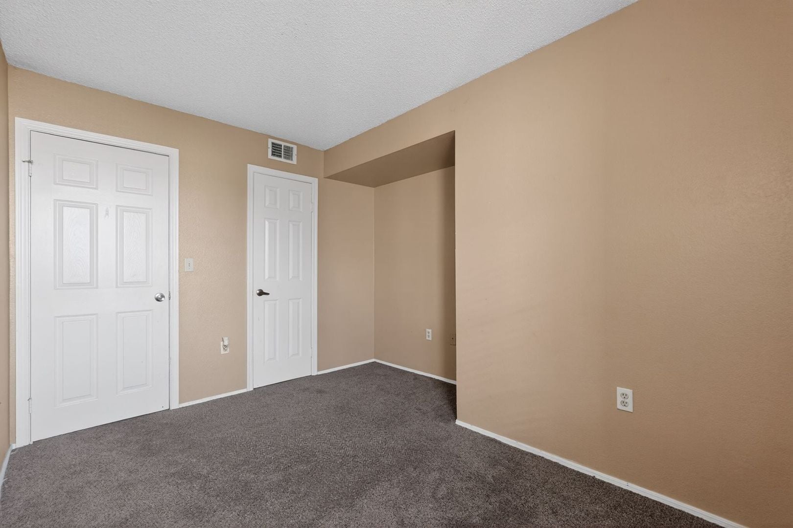 Building Photo - 1645 W Baseline Rd