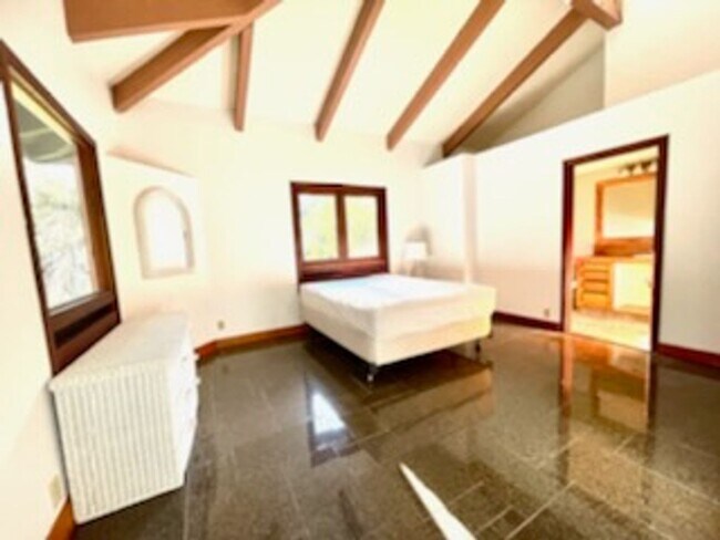 Building Photo - 43-1449 Pohakealani Rd