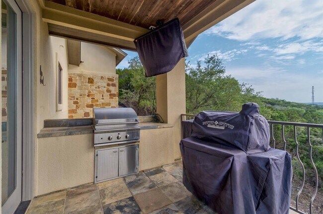 Building Photo - 9104 Atwater Cove