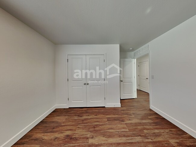 Building Photo - 17148 W Townley Ave