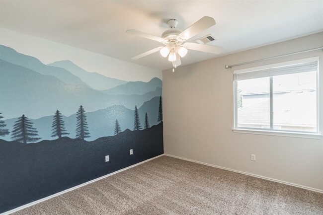 Building Photo - 11328 Hungry Horse Dr