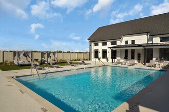 Building Photo - 38634 Spur 149 Rd