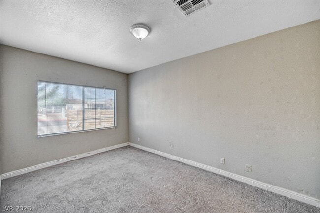 Building Photo - 1720 E Carson Ave