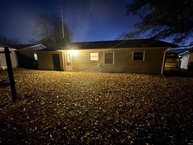 Building Photo - 709 Thornberry Dr