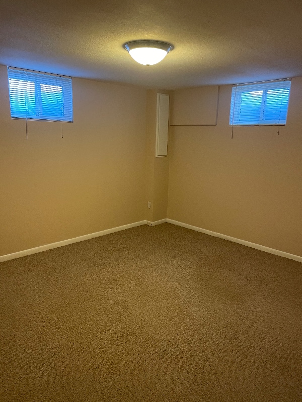 Building Photo - 2550 S Dahlia St