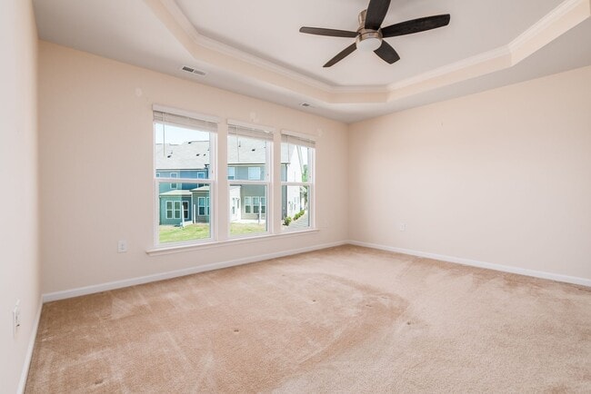Building Photo - End unit townhome loaded with upgrades close to RTP! Available: Now