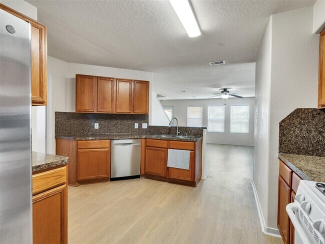 Building Photo - 14202 Old Dock Ln