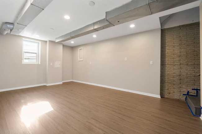 Building Photo - 108 North St