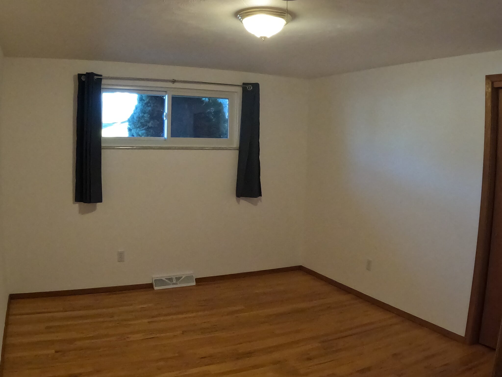 Bedroom 1 - 1127 Frontier Dr