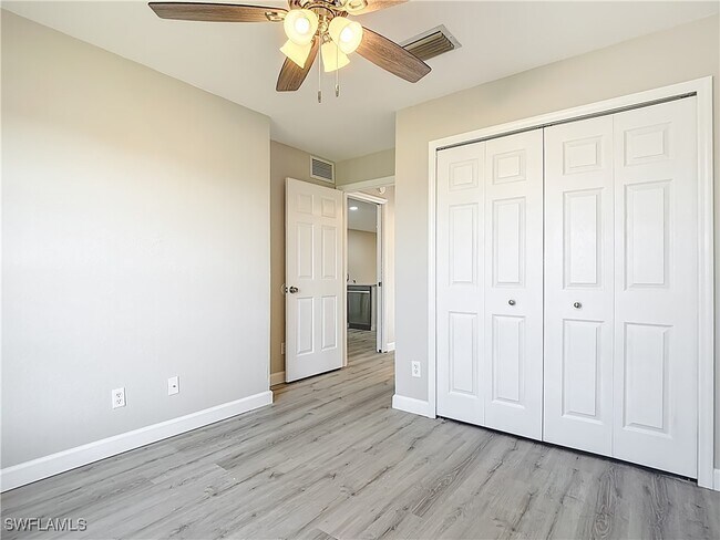 Building Photo - 4906 Majorca Palms Dr