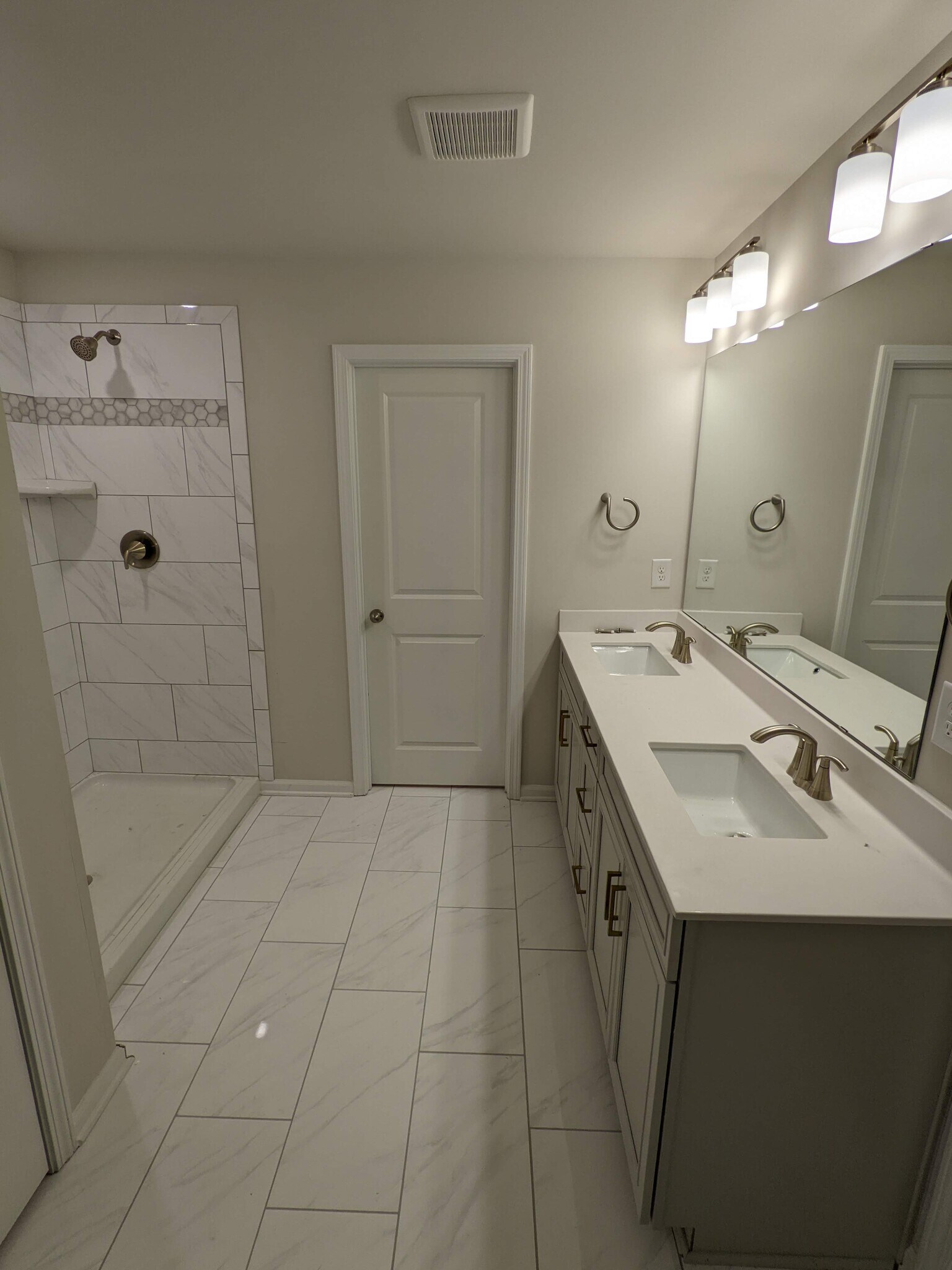 Building Photo - 645 Rawls Dr