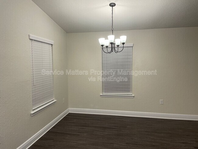 Building Photo - 5157 Peach Dr