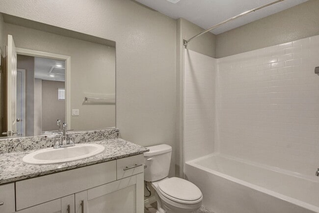 Building Photo - 2021 SINGLE FAMILY HOME IN GATED COMMUNITY