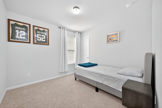 Building Photo - 4915 Purple Wisteria Ln